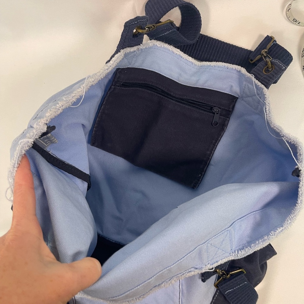 Life Is Good Light Blue and Dark Blue Tote Daisy 🌼 Tote - Picture 4 of 8